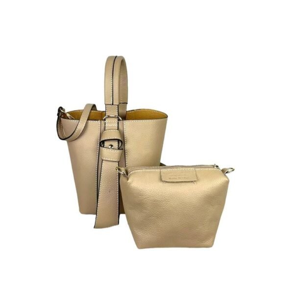 Bolso Tipo Cubo de Piel Italiana